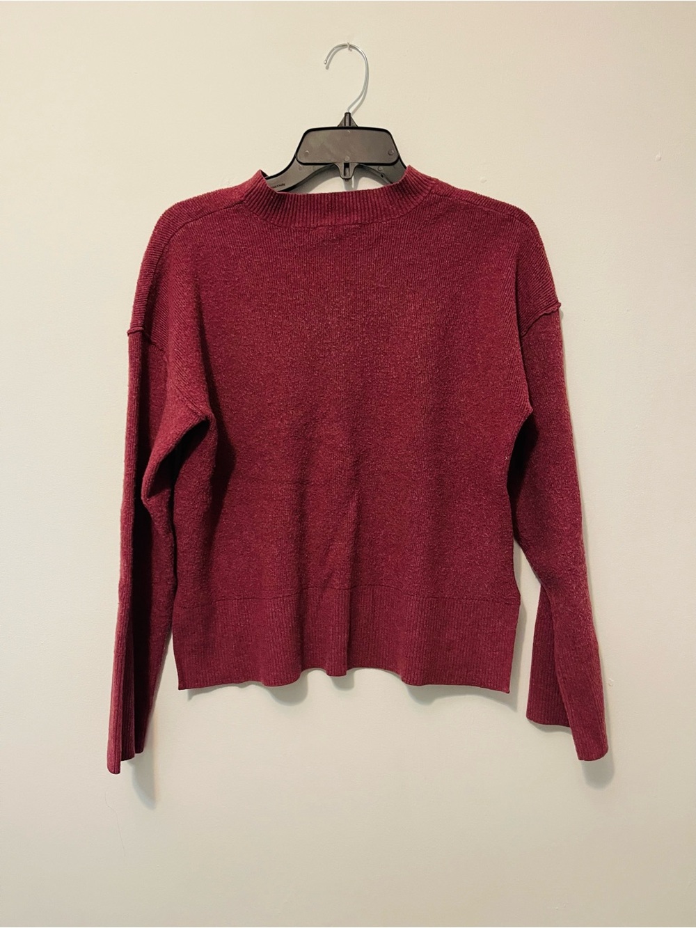 Olive & Oak Women's Crewneck Sweater in Burgundy